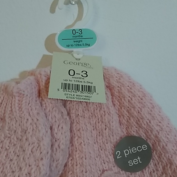 George Baby 2 pc Hat/glove set - Picture 2 of 2